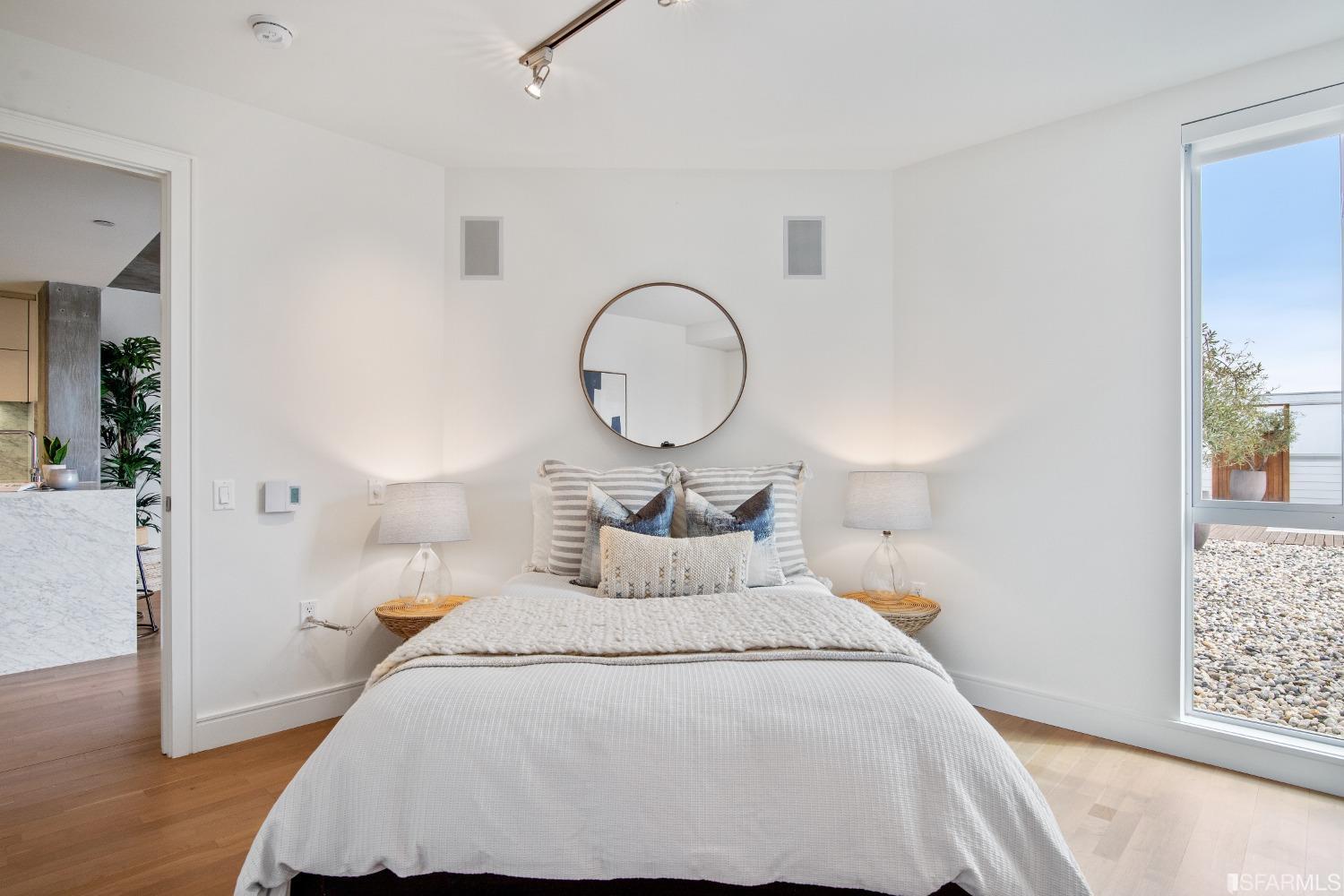 2299 Market Street Unit: 205