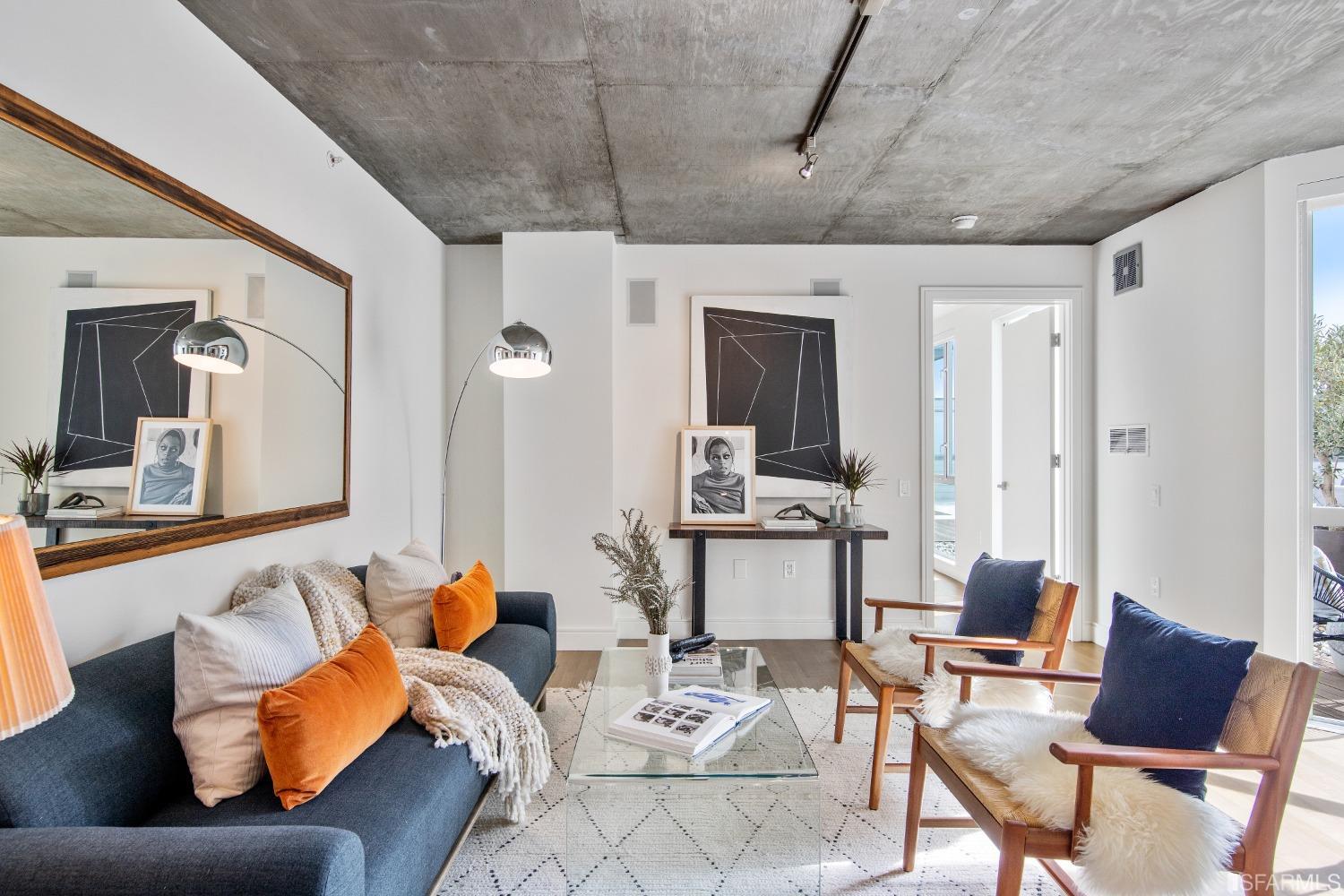 2299 Market Street Unit: 205