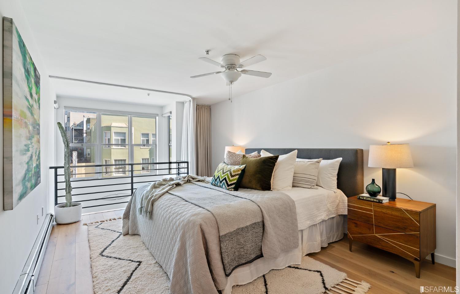 1720 Clay Street Unit: 7