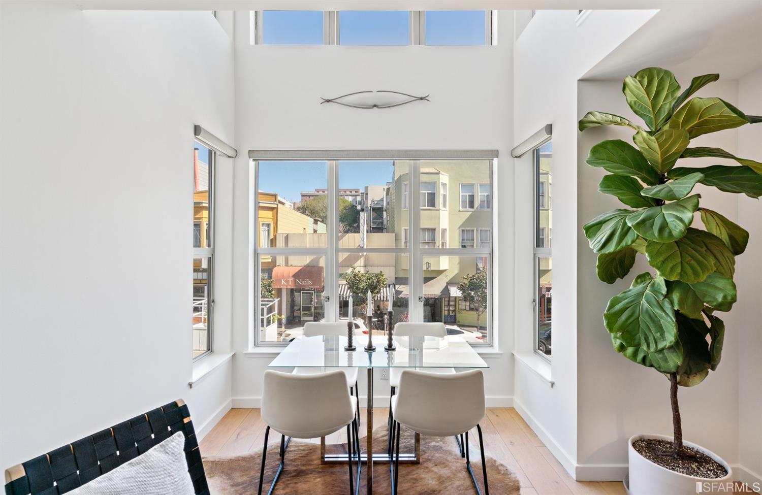 1720 Clay Street Unit: 7