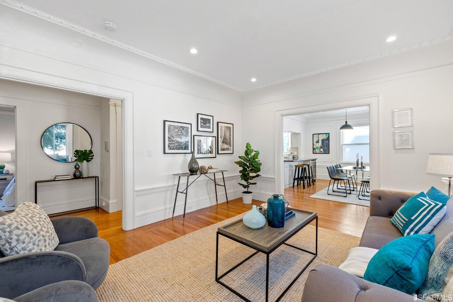 105 Palm Avenue Unit: 2