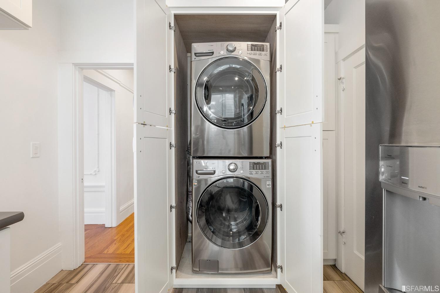 105 Palm Avenue Unit: 2