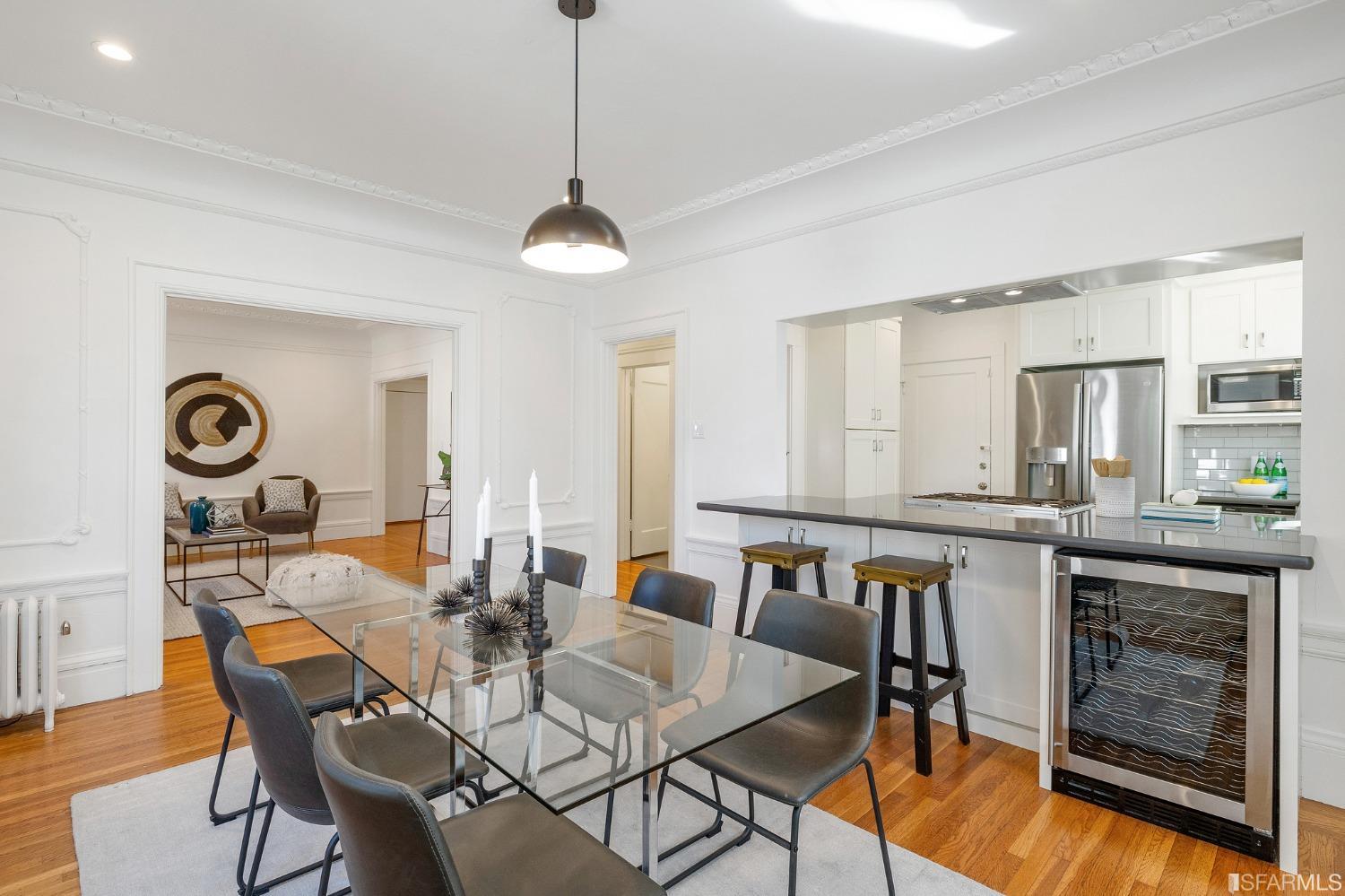 105 Palm Avenue Unit: 2