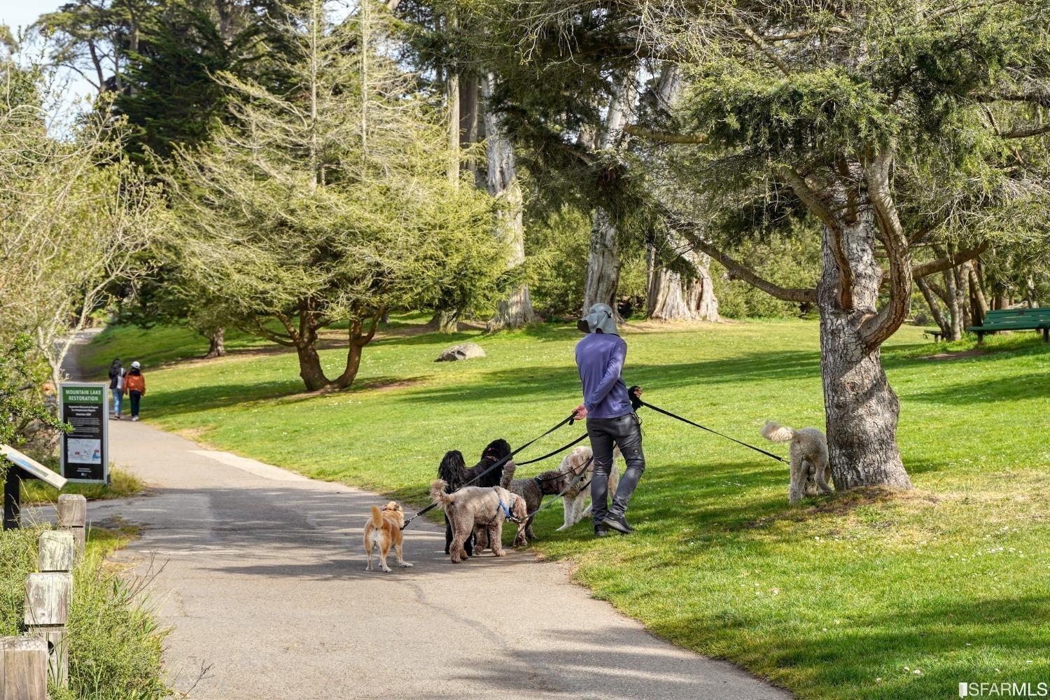 105 Palm Avenue Unit: 2