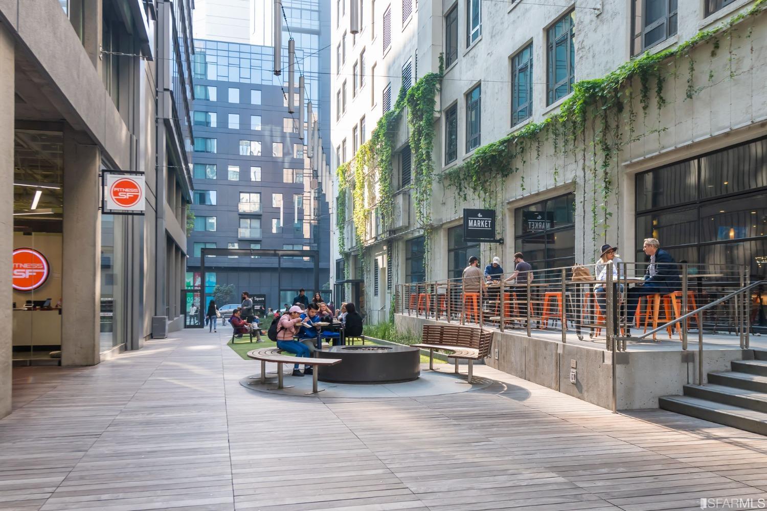 520 Natoma Street Unit: 11