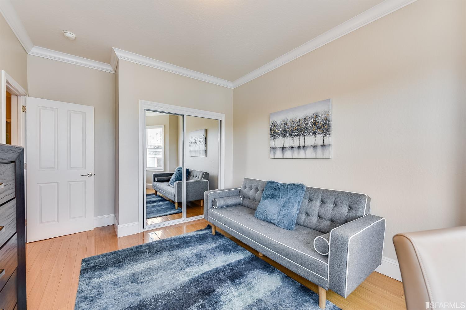 520 Natoma Street Unit: 11