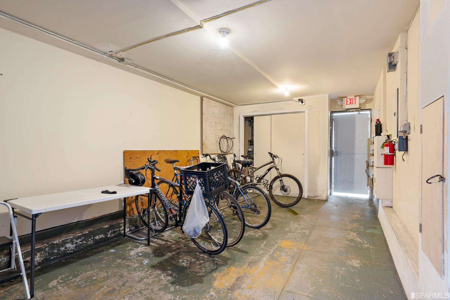 520 Natoma Street Unit: 11