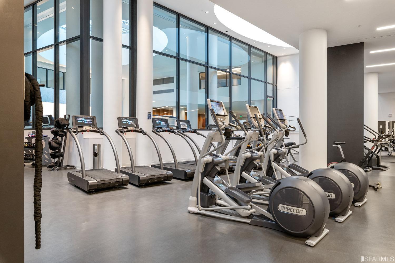 333 Beale Street Unit: 6E