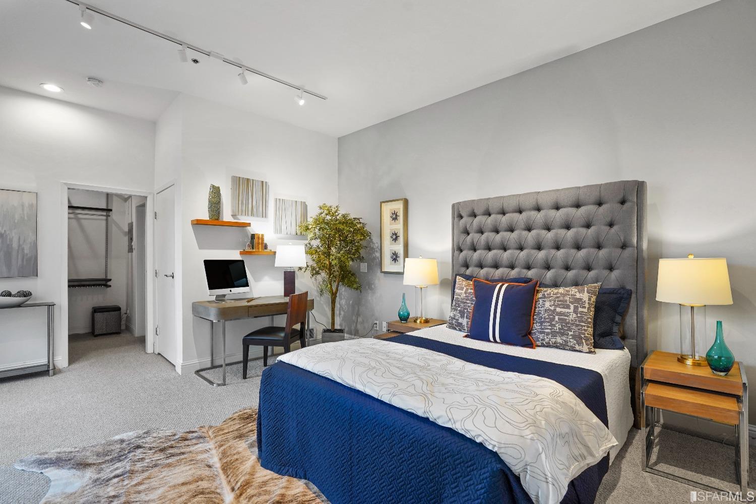 128 Morris Street Unit: 2