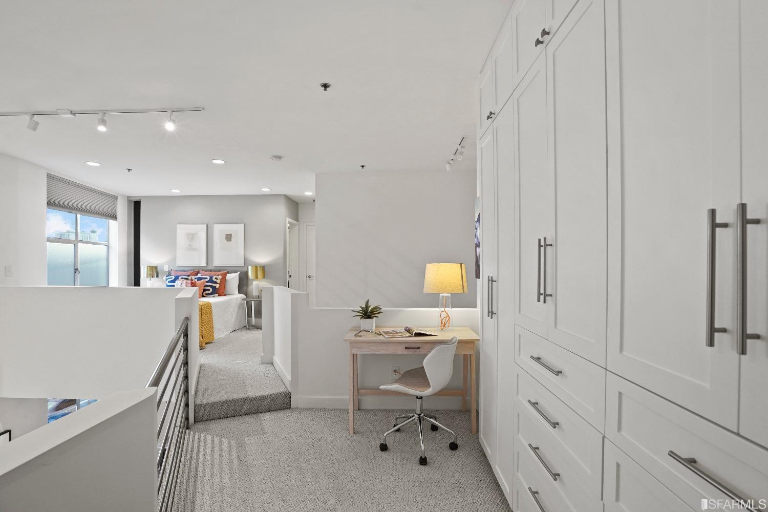 128 Morris Street Unit: 2