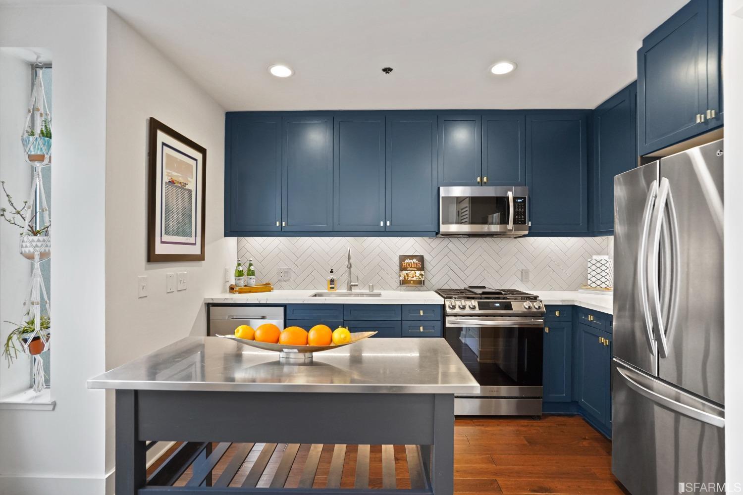 128 Morris Street Unit: 2