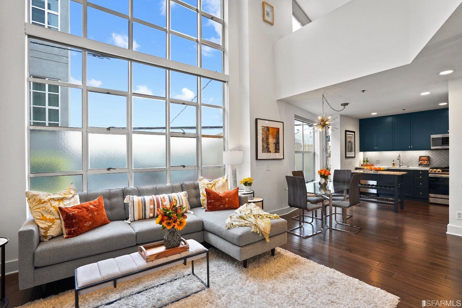 128 Morris Street Unit: 2