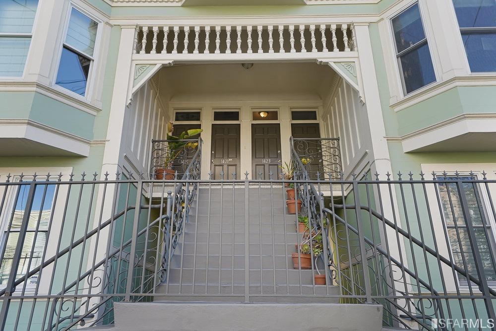 1423 South Van Ness Avenue