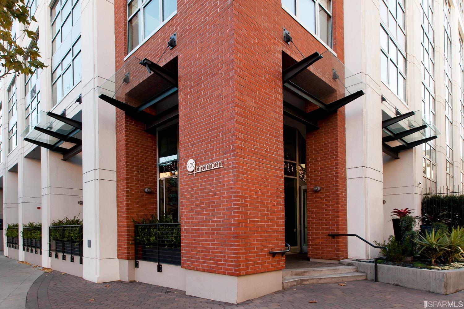 200 Brannan Street Unit: 117