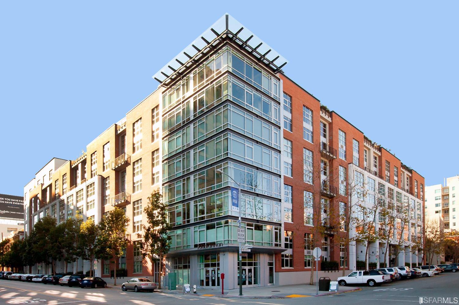 200 Brannan Street Unit: 117