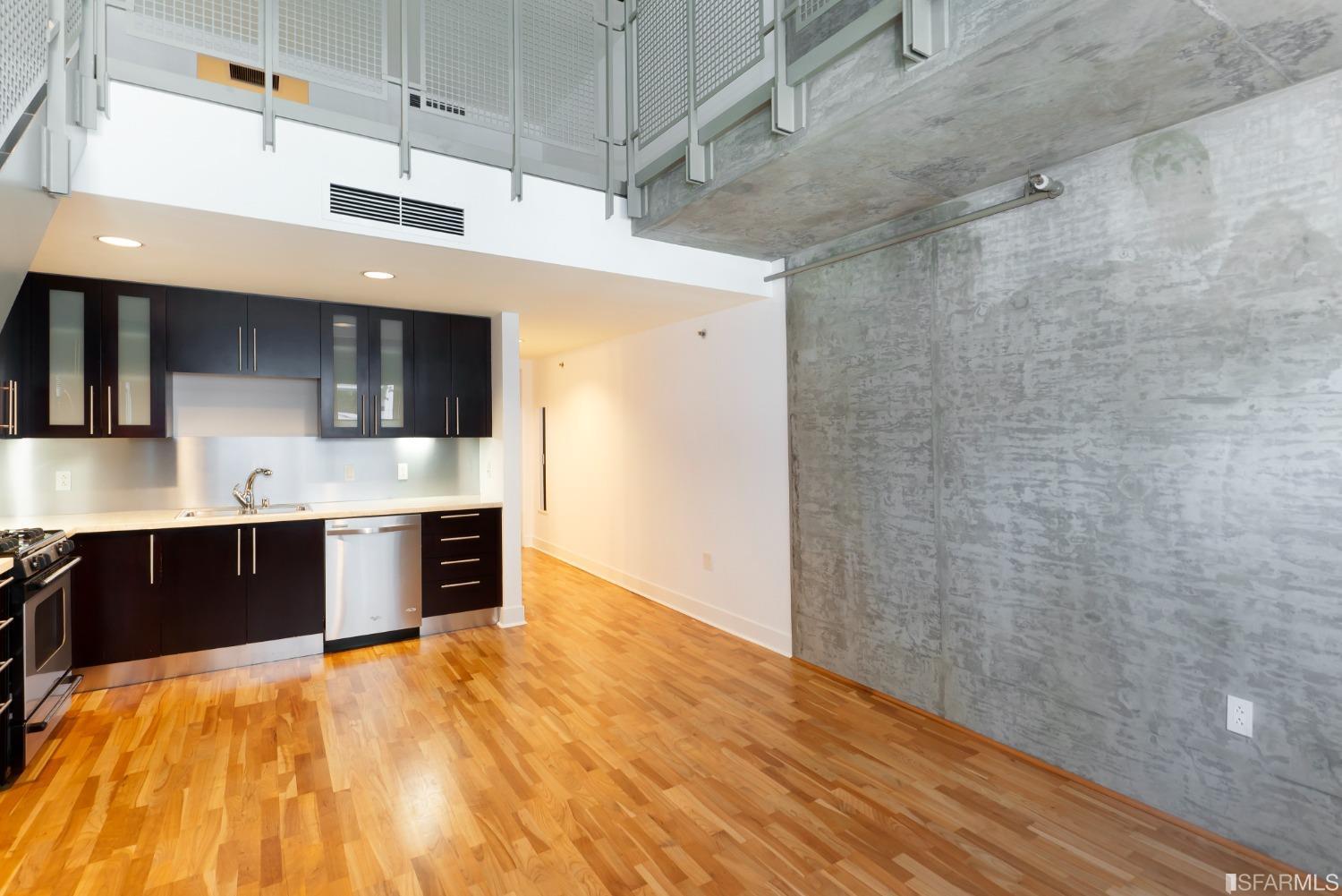 200 Brannan Street Unit: 117