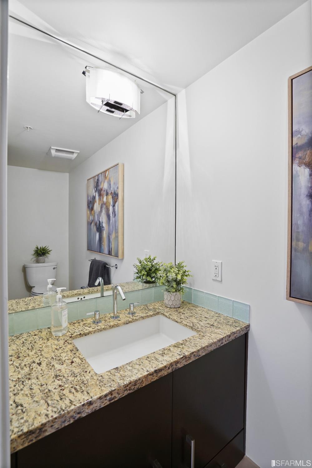 69 Clementina Street Unit: 804