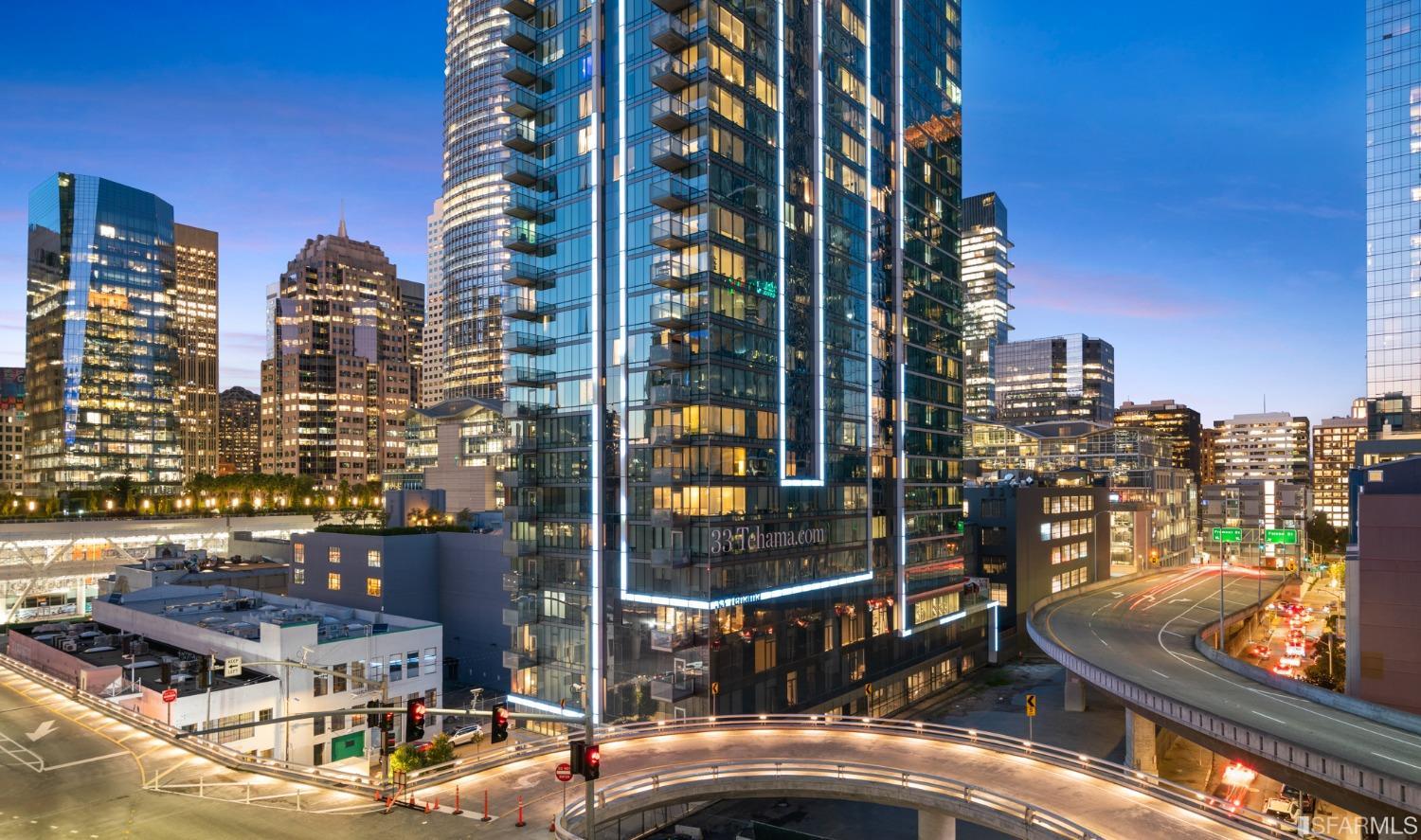 69 Clementina Street Unit: 804