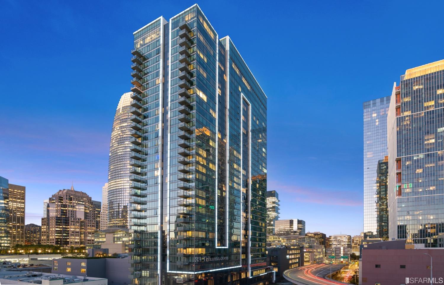 69 Clementina Street Unit: 804