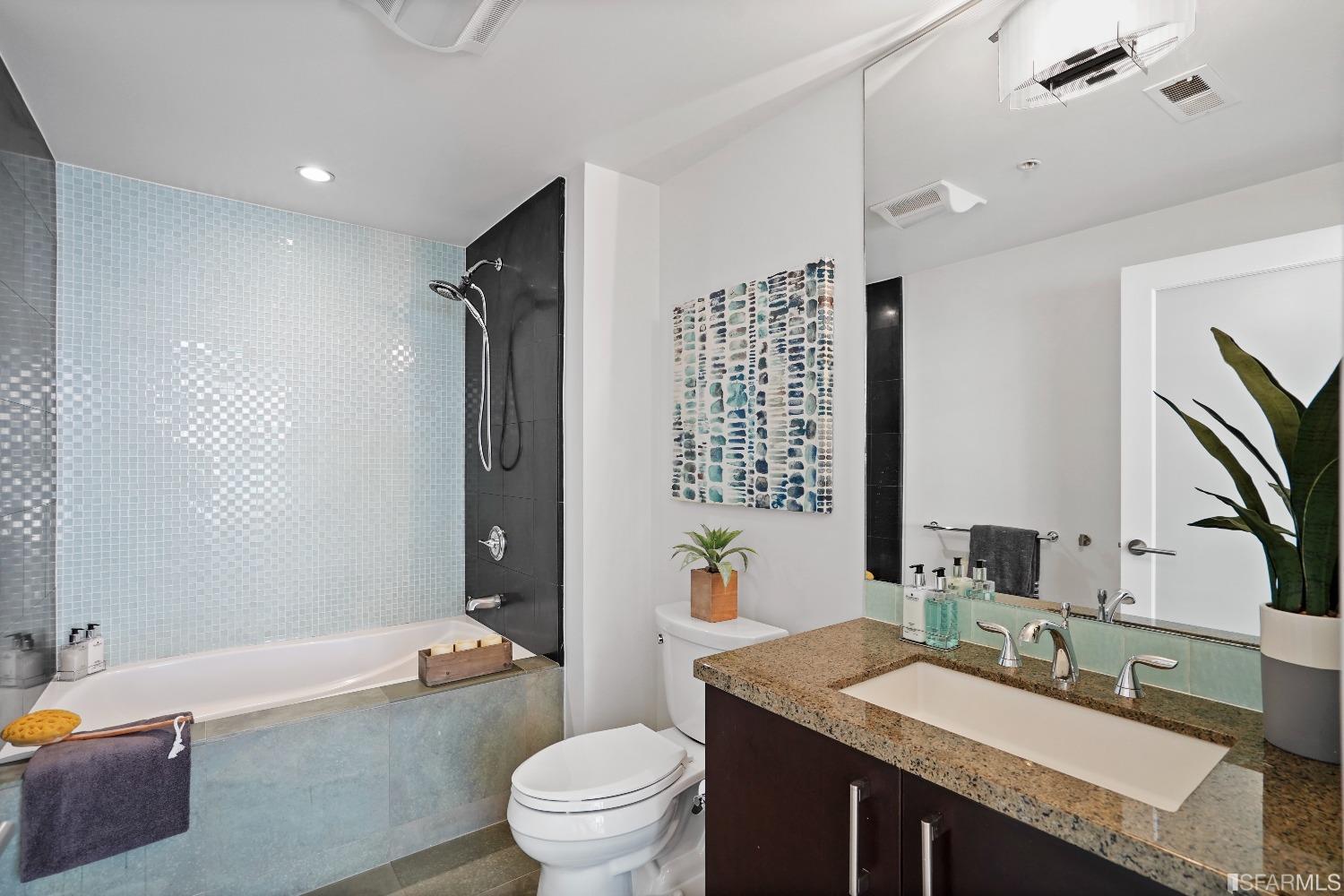 69 Clementina Street Unit: 804