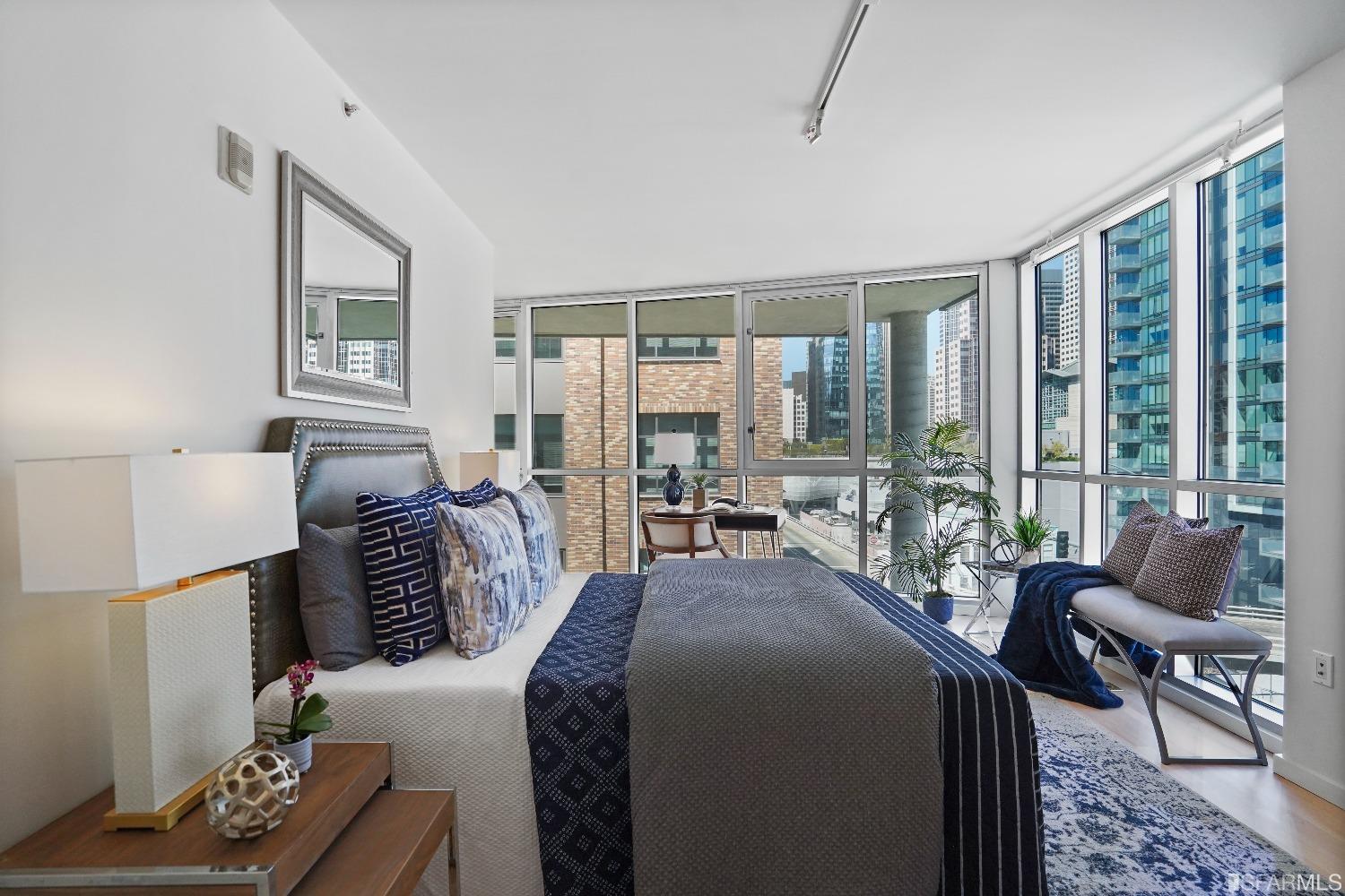 69 Clementina Street Unit: 804