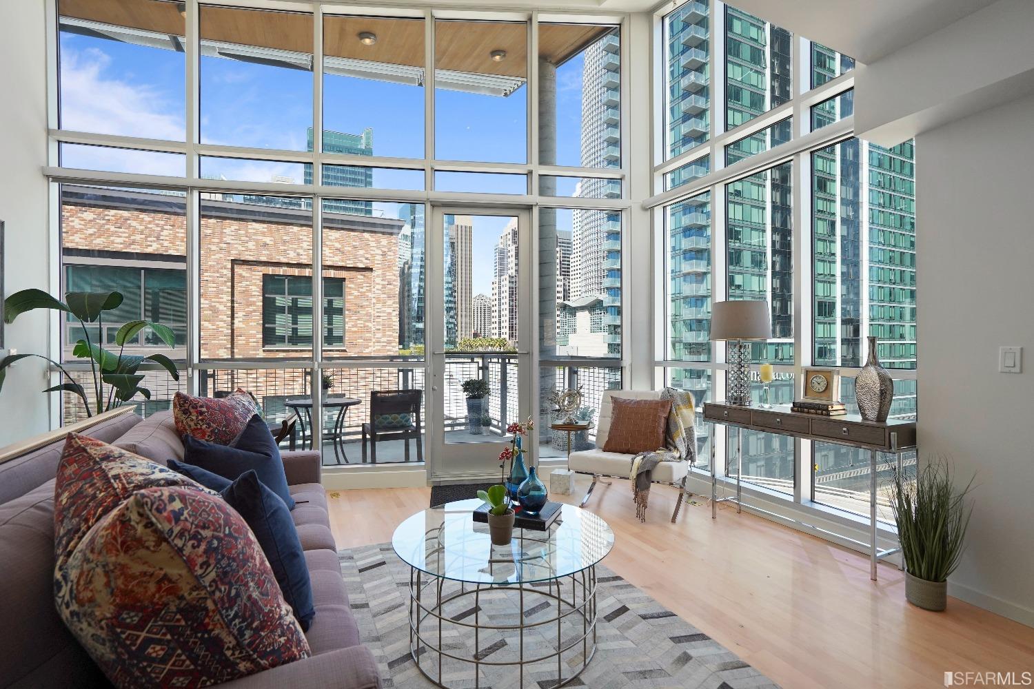 69 Clementina Street Unit: 804