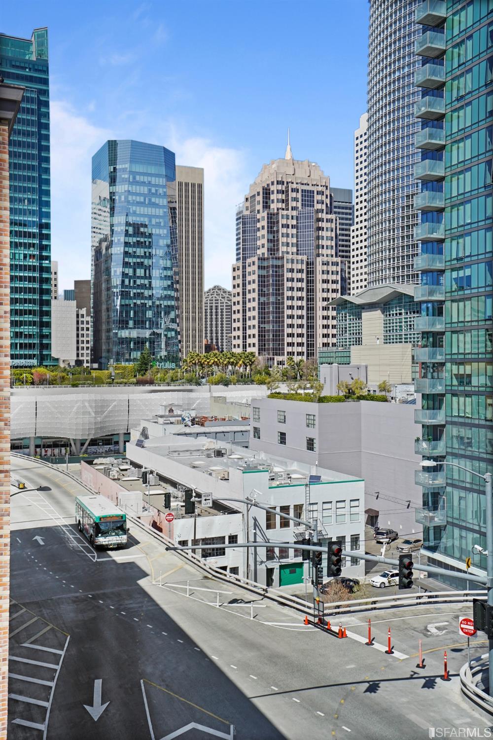 69 Clementina Street Unit: 804