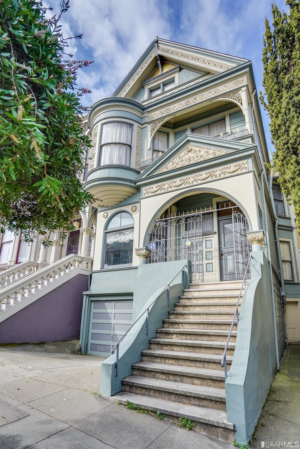 135 Belvedere Street