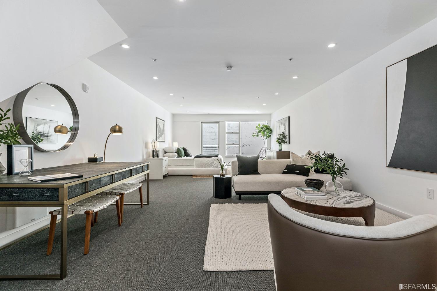 730 Florida Street Unit: 3