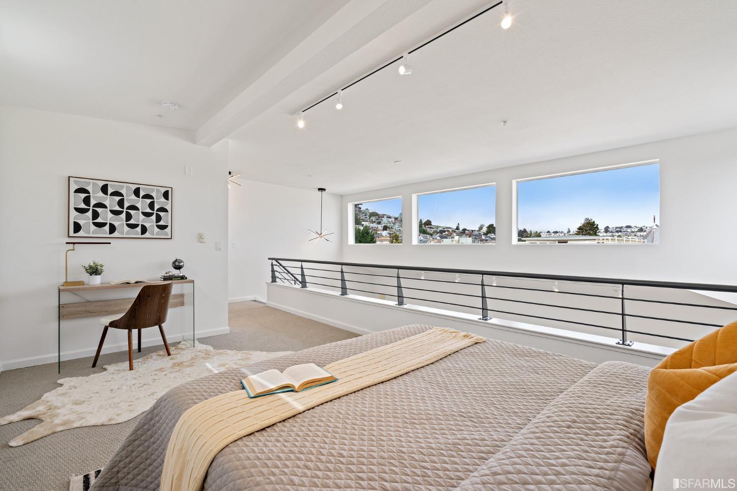 317 29th Street Unit: 404