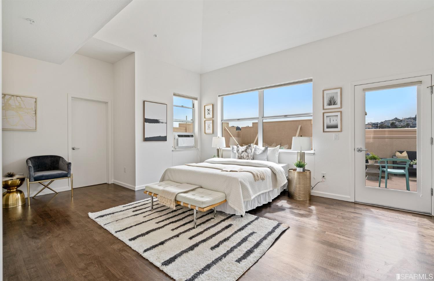 317 29th Street Unit: 404