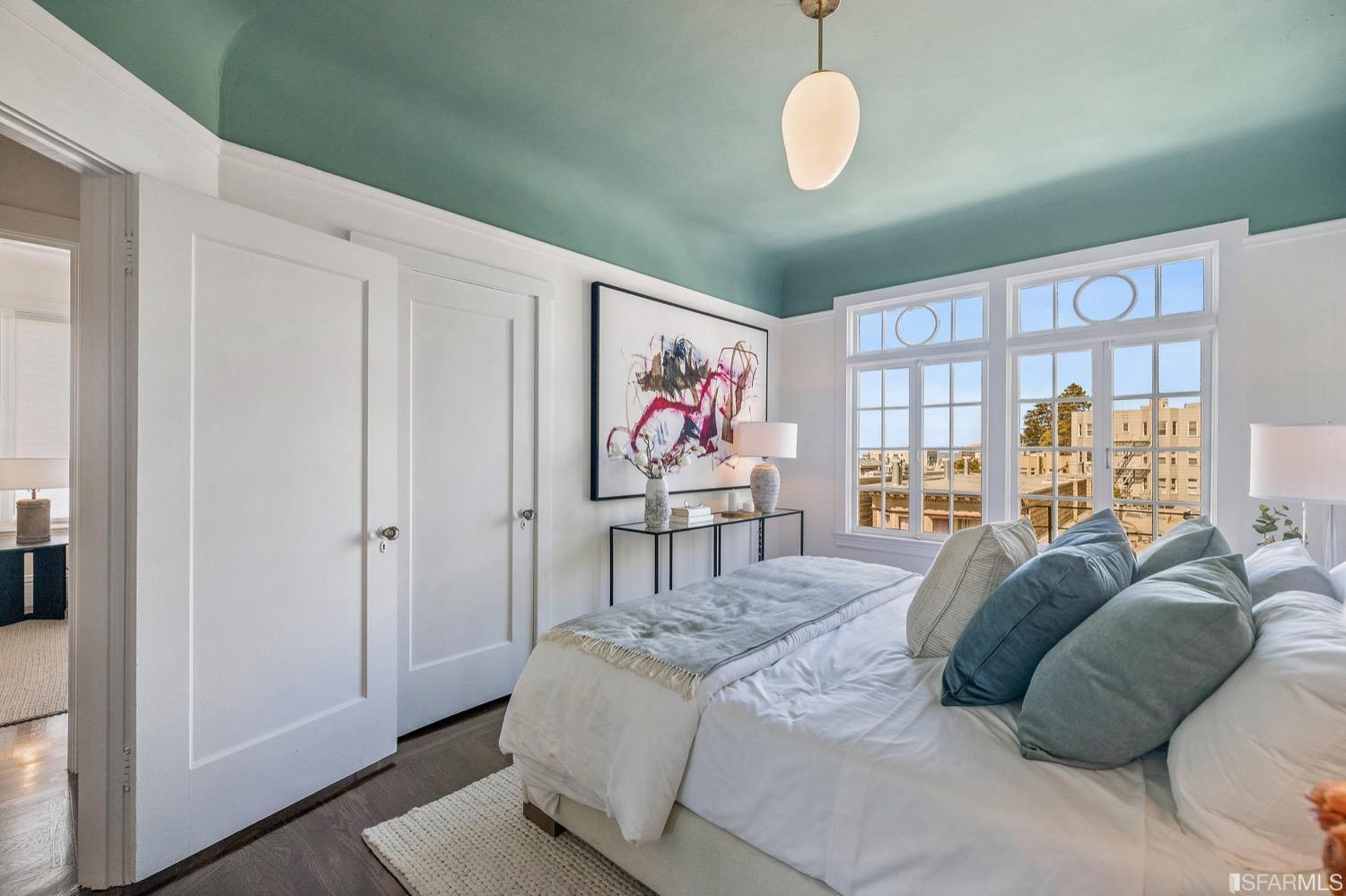 1335 Union Street Unit: 11