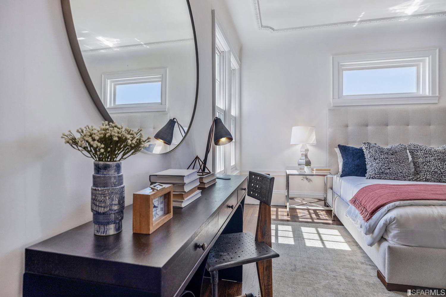 1335 Union Street Unit: 11