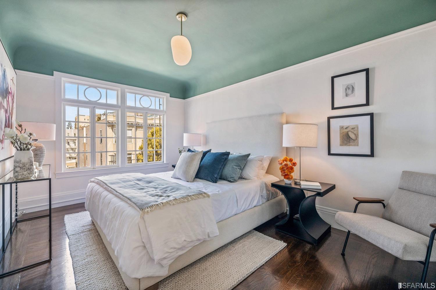 1335 Union Street Unit: 11