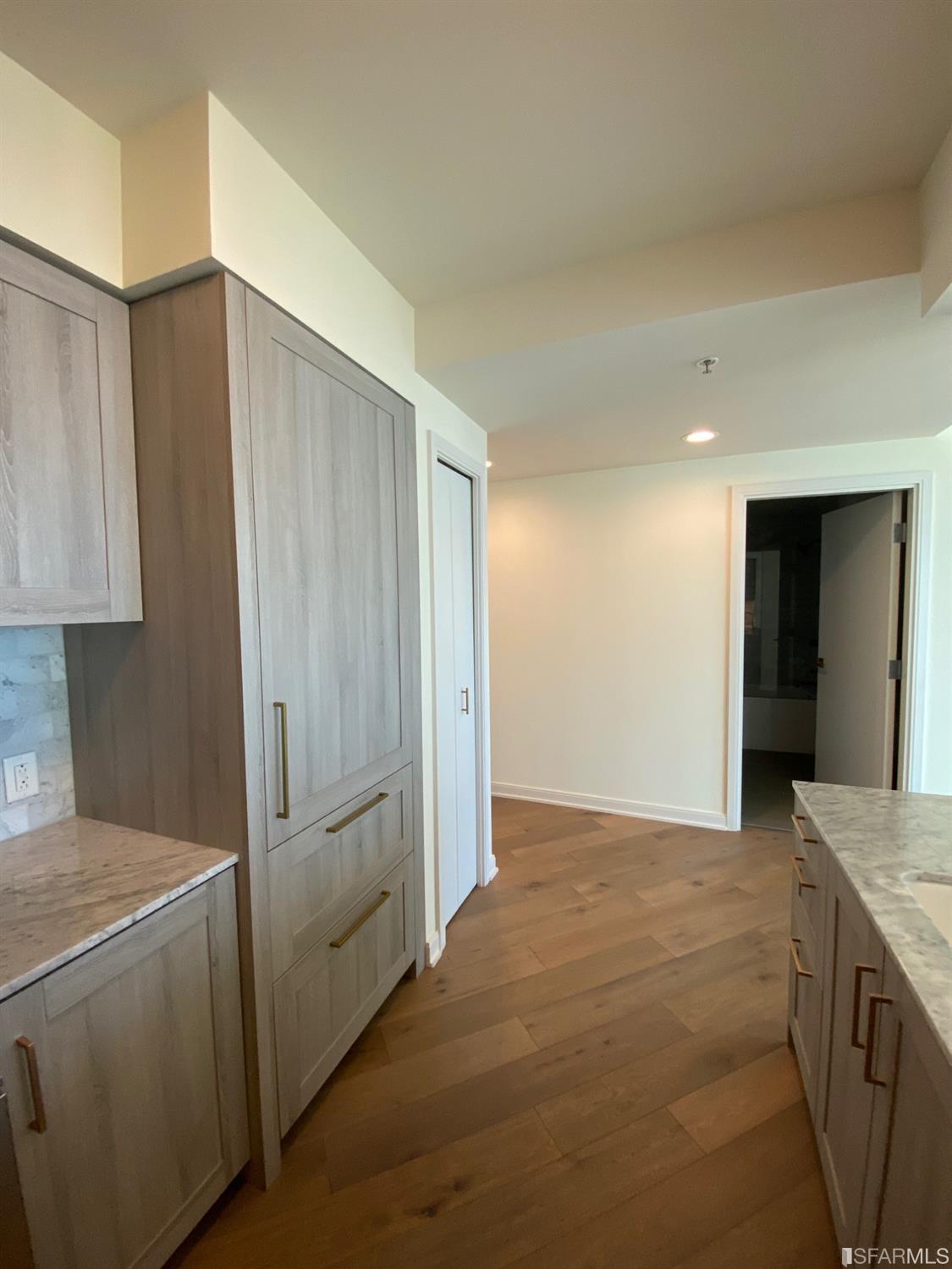 401 Harrison Street Unit: 25F