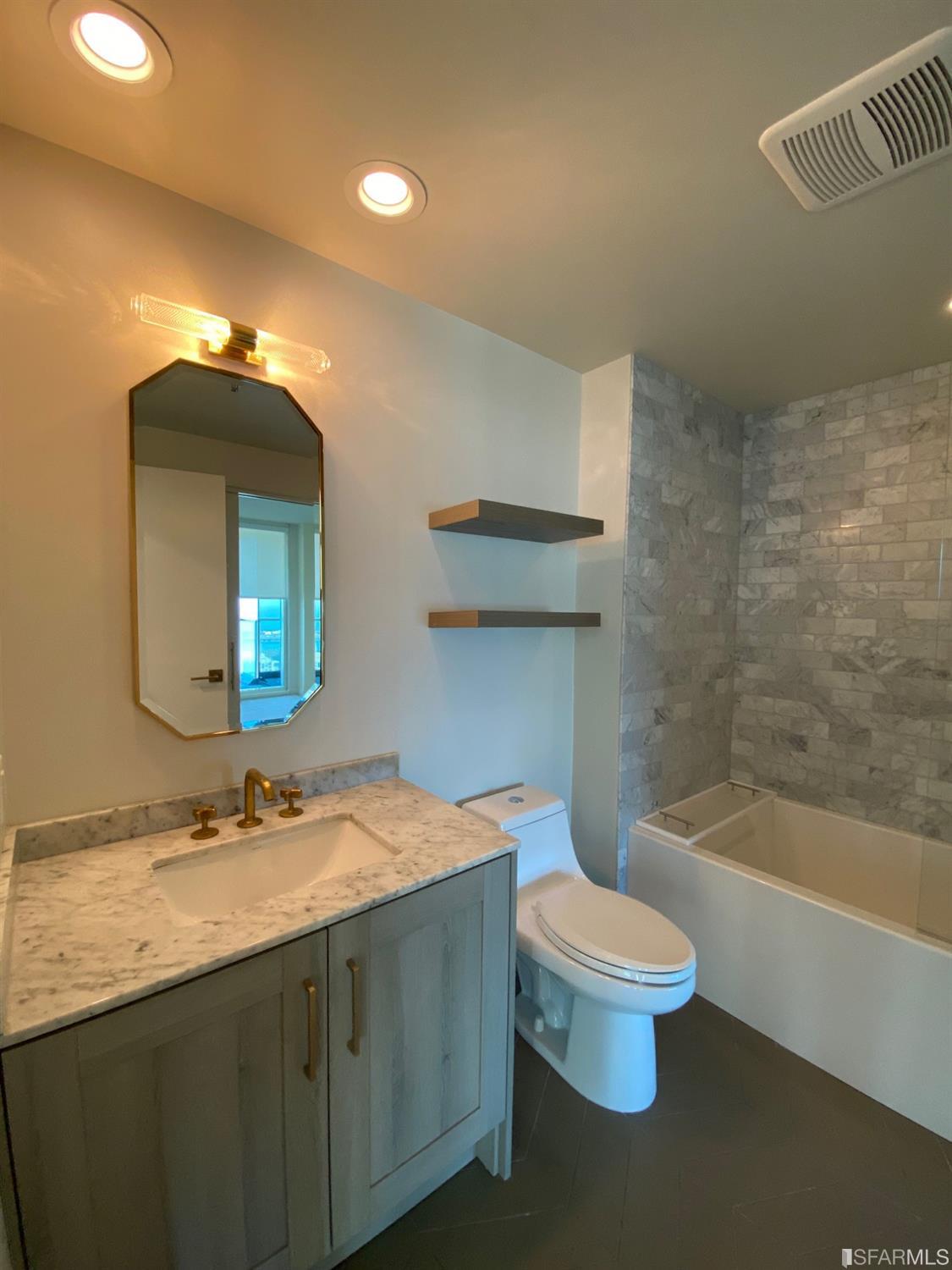 401 Harrison Street Unit: 25F