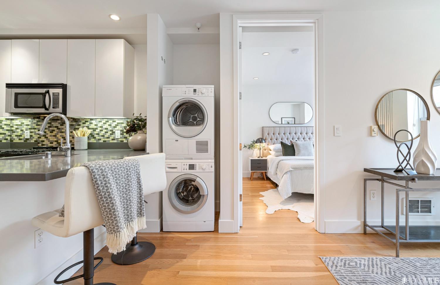 901 Bush Street Unit: 403