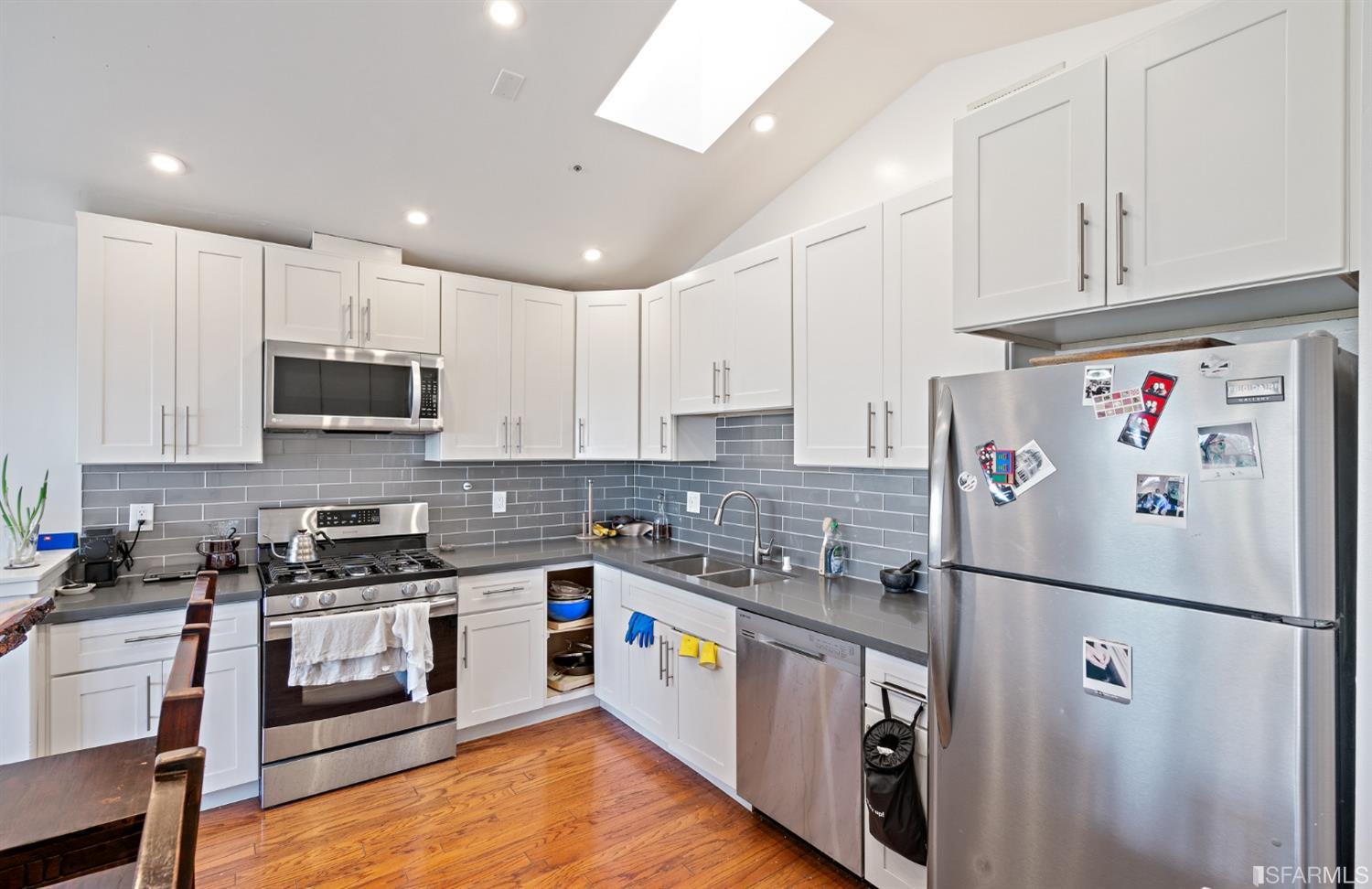 92 Monte Cresta Avenue