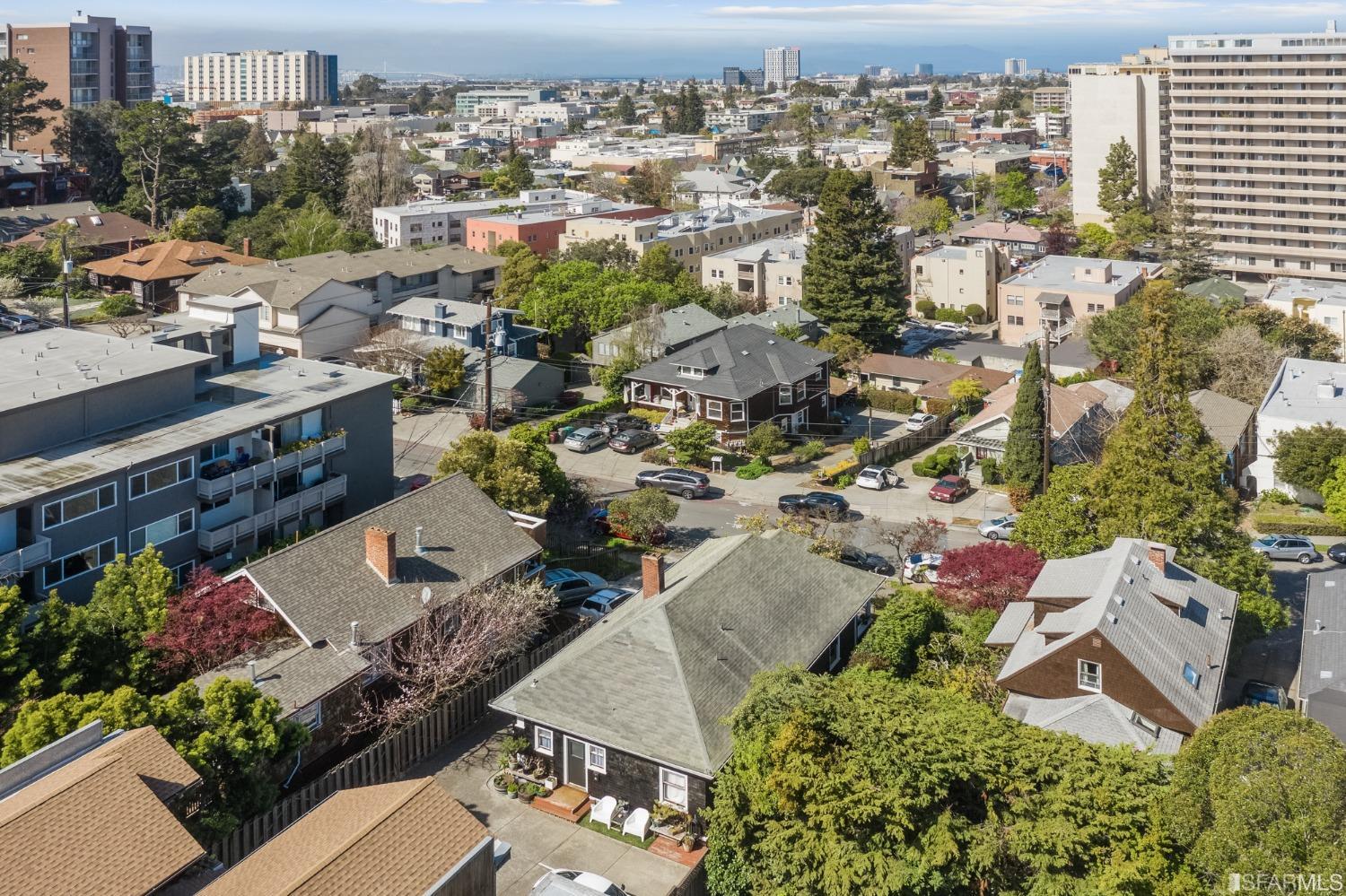 92 Monte Cresta Avenue