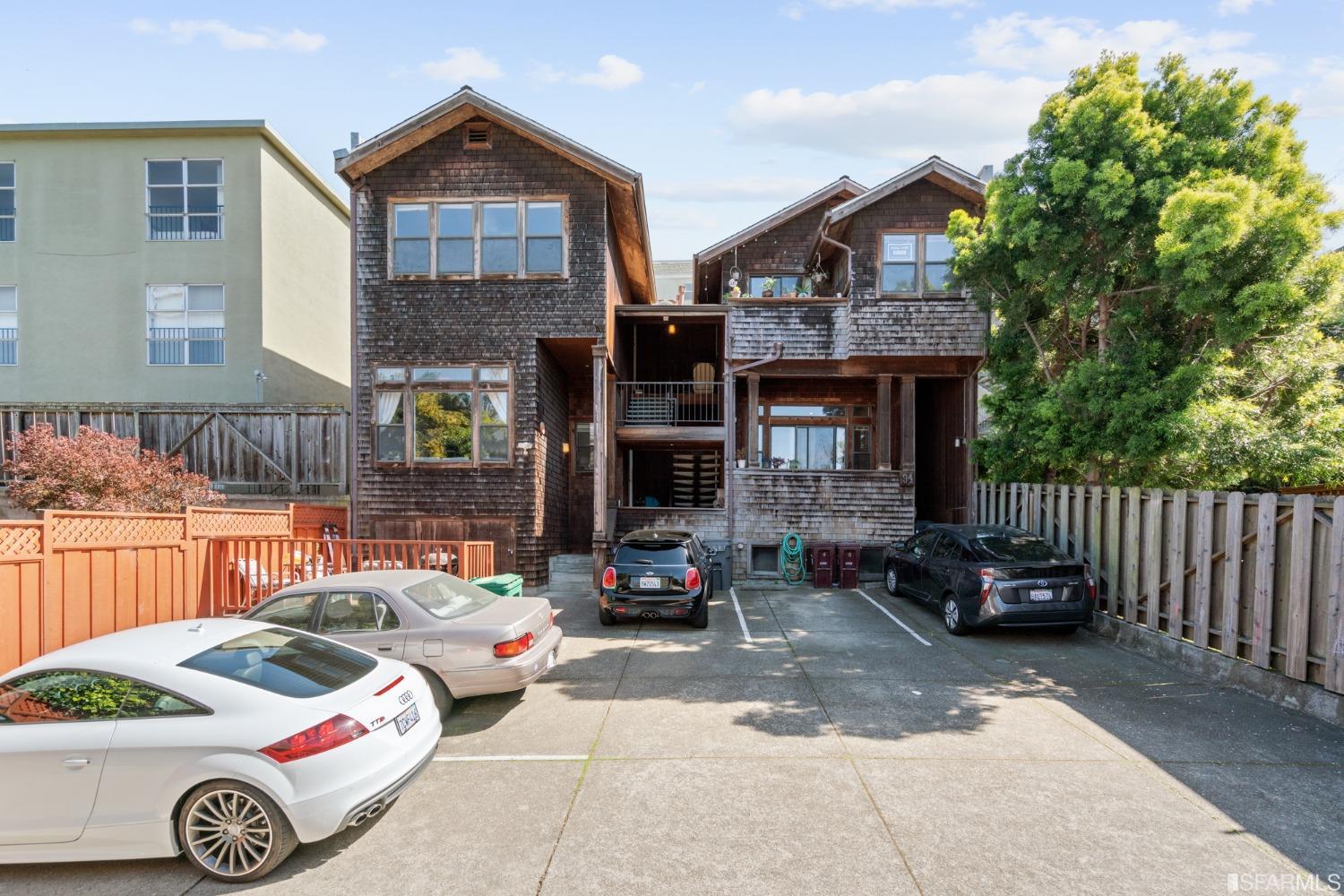 92 Monte Cresta Avenue