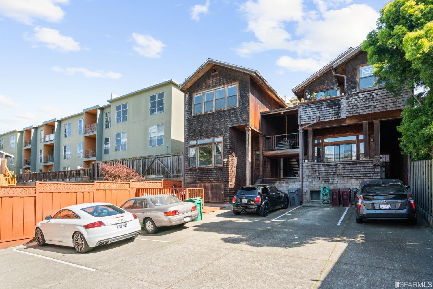 92 Monte Cresta Avenue