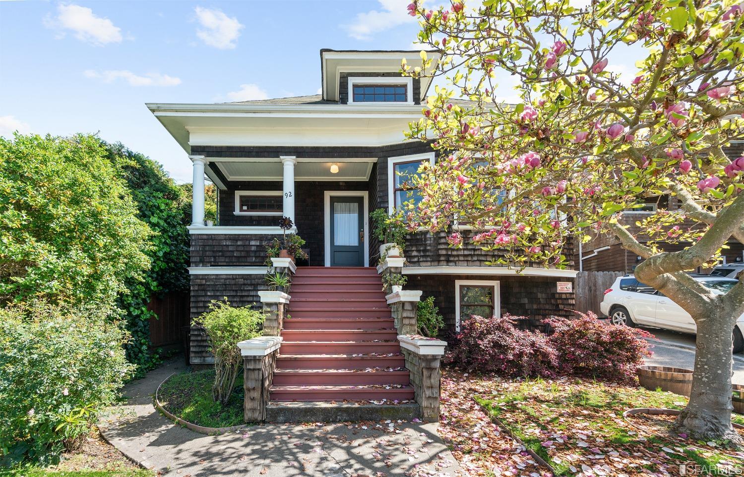 92 Monte Cresta Avenue