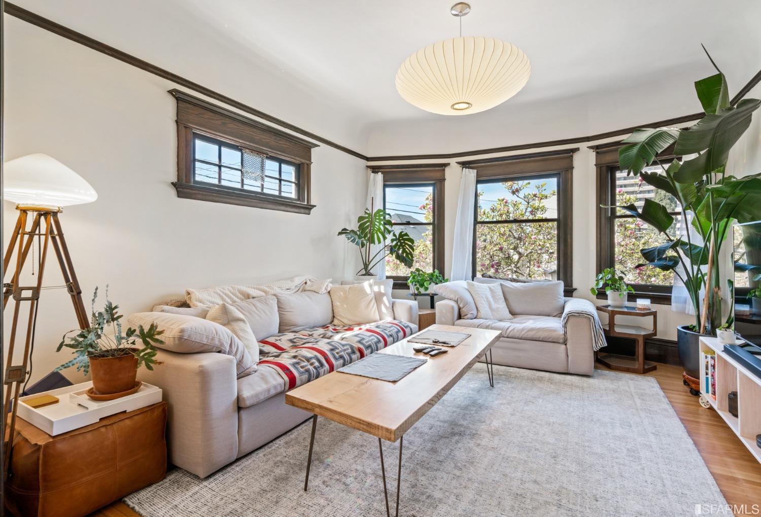 92 Monte Cresta Avenue