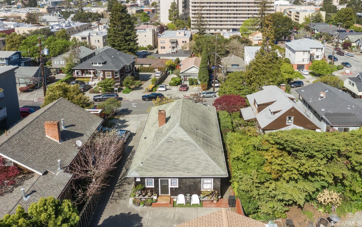 92 Monte Cresta Avenue