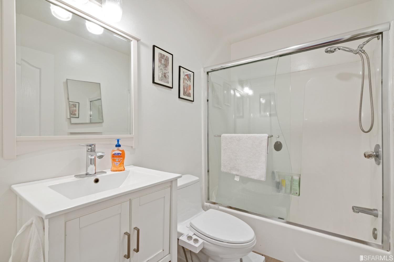 92 Monte Cresta Avenue