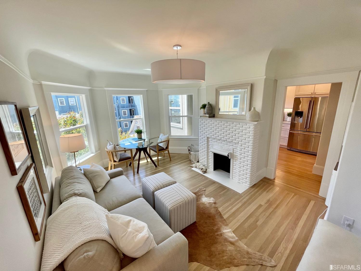 267 Hermann Street Unit: 271