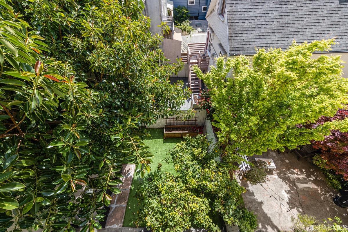 267 Hermann Street Unit: 271