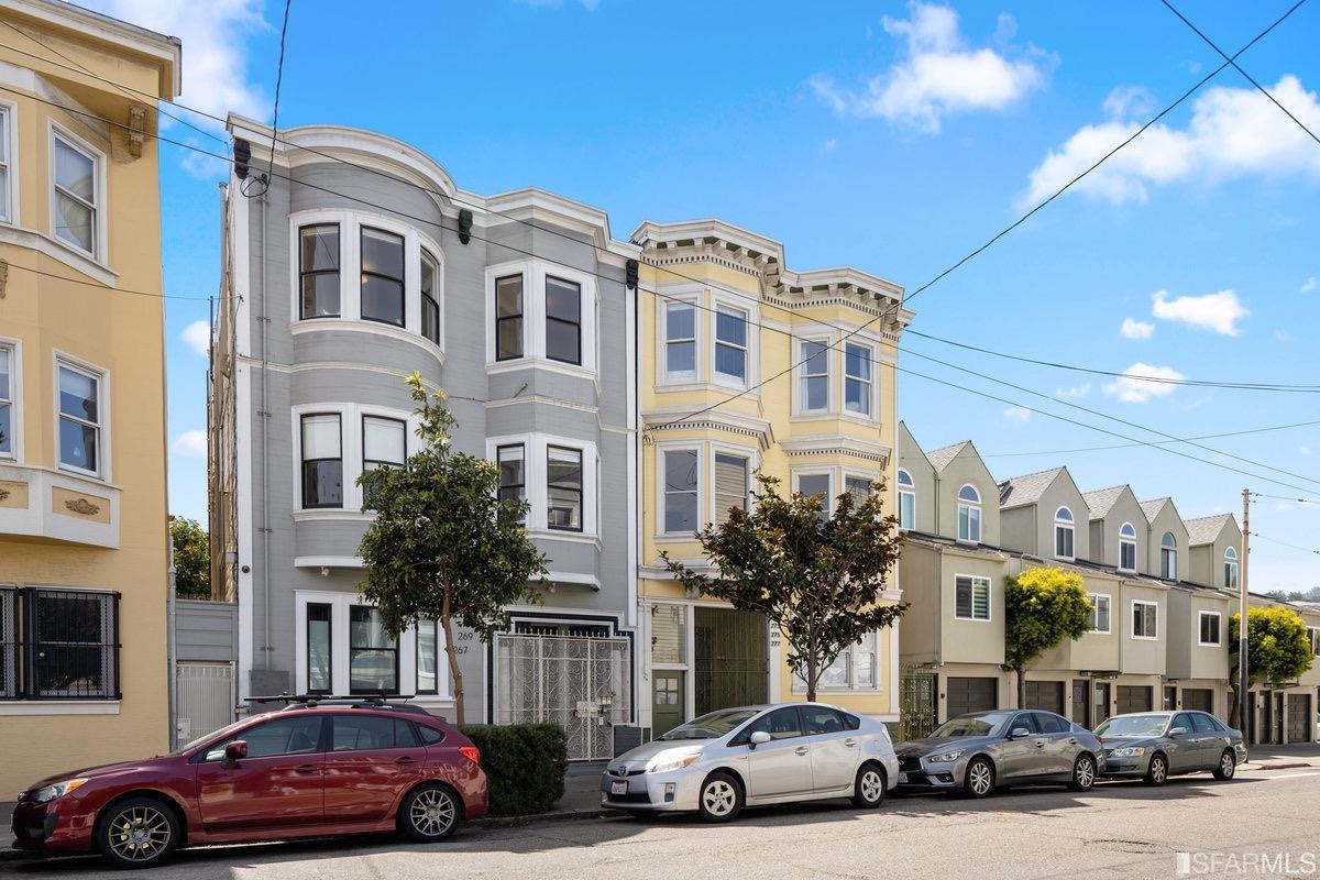 267 Hermann Street Unit: 271