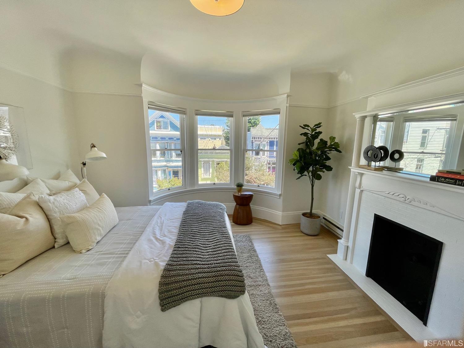 267 Hermann Street Unit: 271