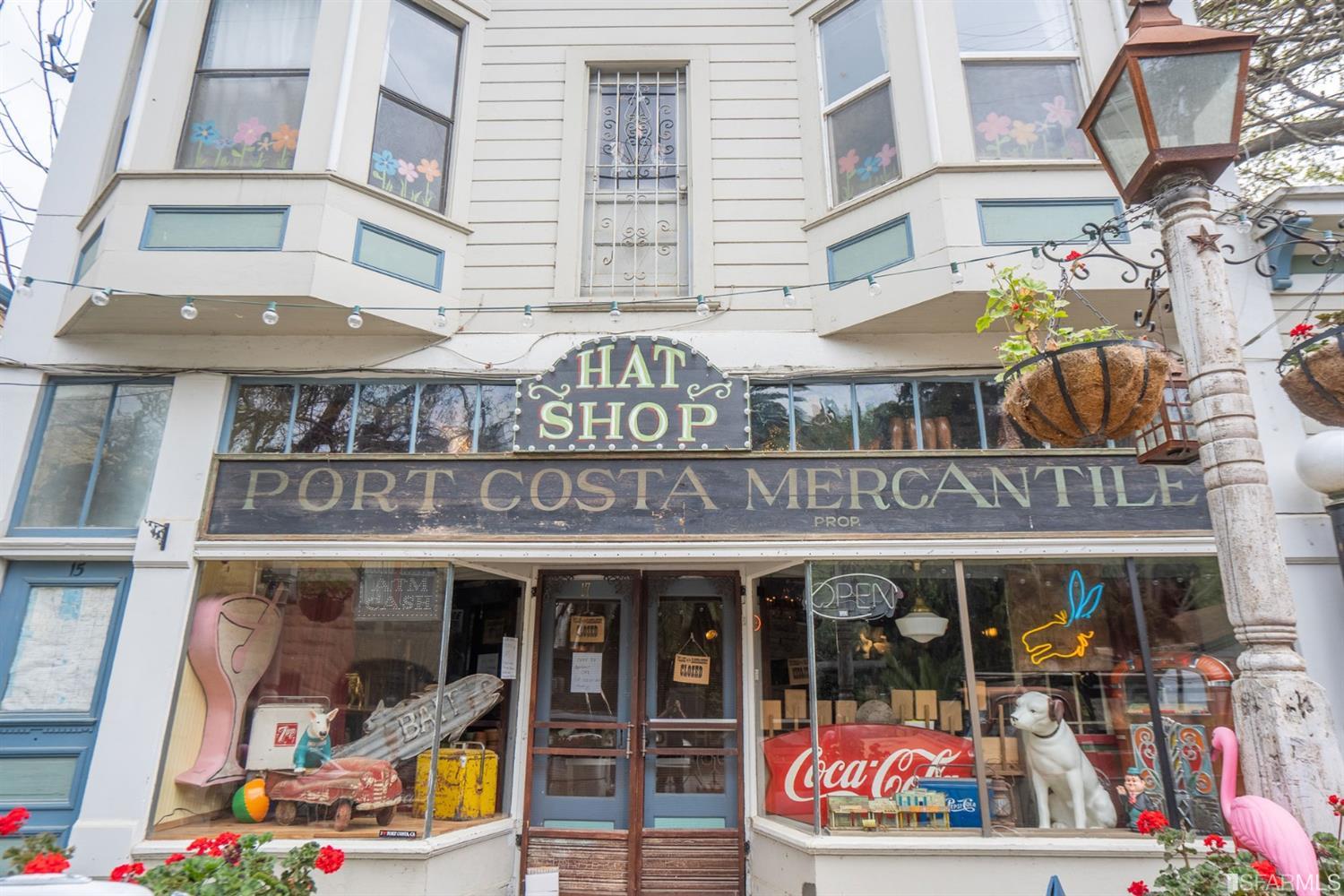 70 Canyon Lake Drive